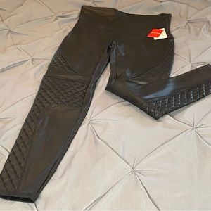 New! Spanx Faux Leather Leggings